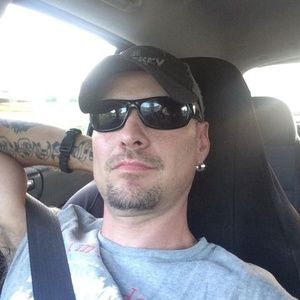 Meet your Posher, Thomas